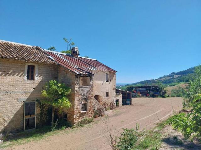 Rustico in vendita a Marche, Ascoli Piceno