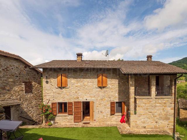 Rustico in vendita a Farneta, Montefiorino