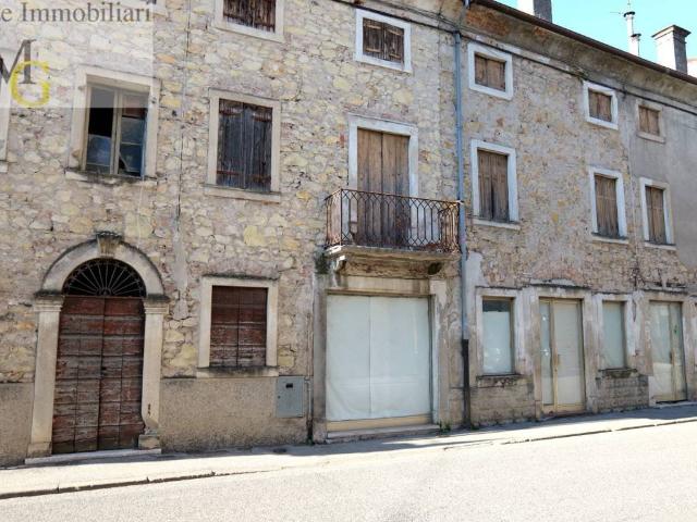 Rustico in vendita a Monteforte D'alpone, Veneto