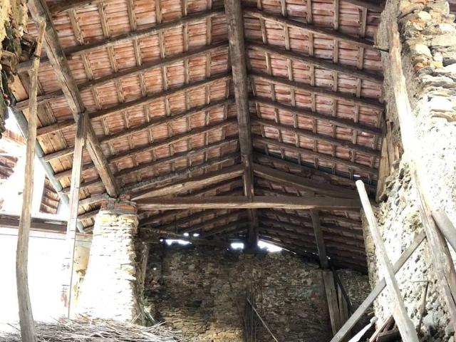 Rustico in vendita a Comunità Montana Valli del Verbano, Montegrino Valtravaglia