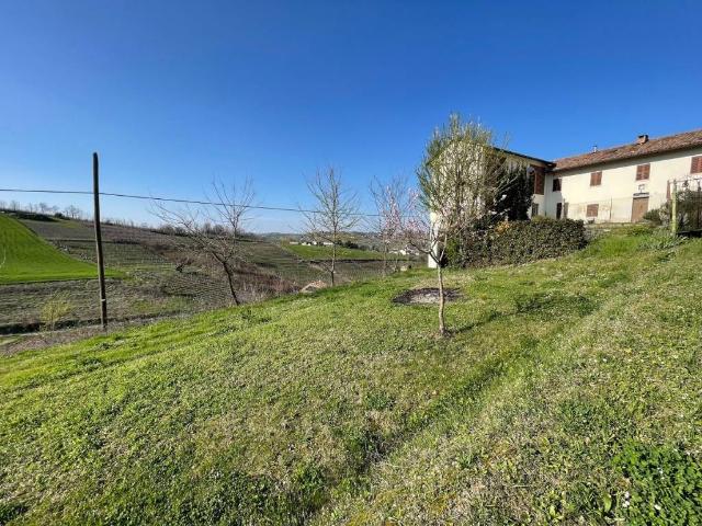 Rustico in vendita a Piemonte, Asti