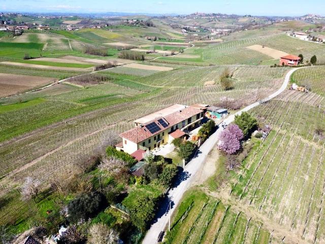 Rustico in vendita a Piemonte, Asti
