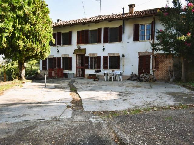 Rustico in vendita a Piemonte, Asti