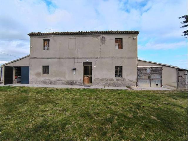 Rustico in vendita a Apsella, Montelabbate