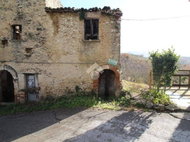 Rustico in vendita a Ginestra, Monteleone Sabino