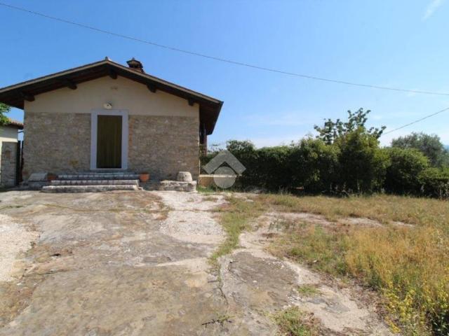 Rustico in vendita a Ginestra, Monteleone Sabino