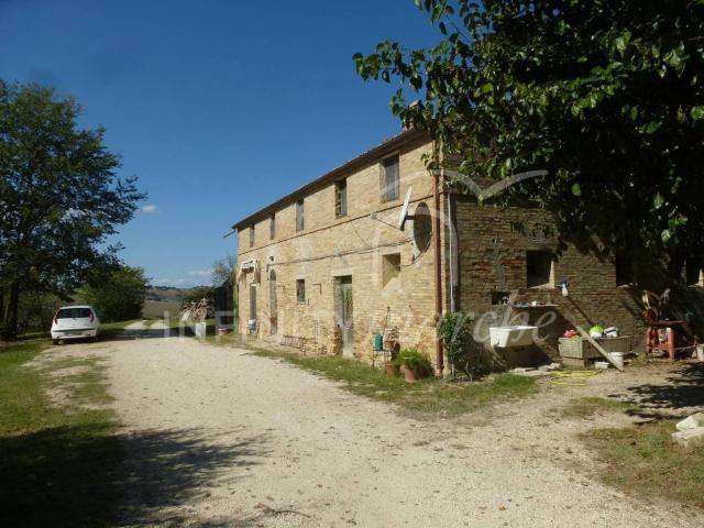 Rustico in vendita a Marche, Macerata