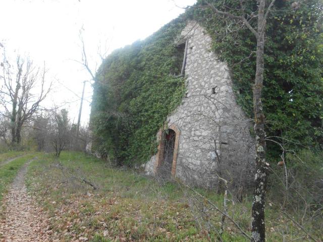 Rustico in vendita a Prata Principato Ultra, Campania