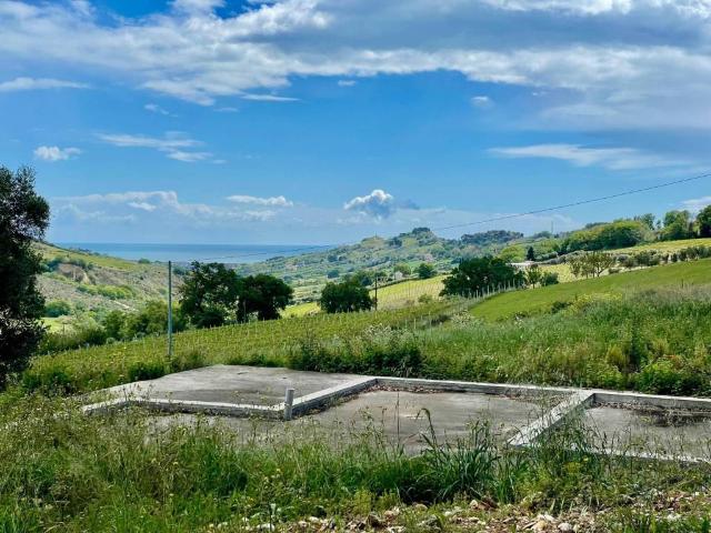 Rustico in vendita a Bora Ragnola, Marche