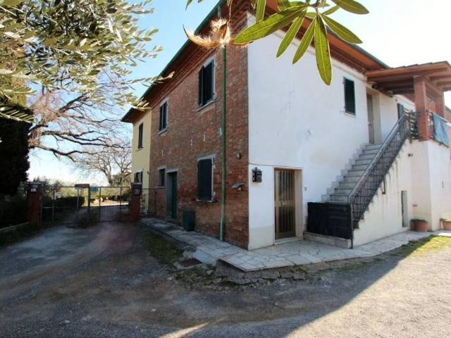 Rustico in vendita a Abbadia Di Montepulciano, Toscana