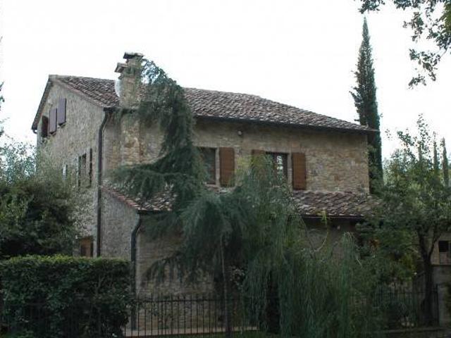 Rustico in vendita a Abbadia Di Montepulciano, Toscana