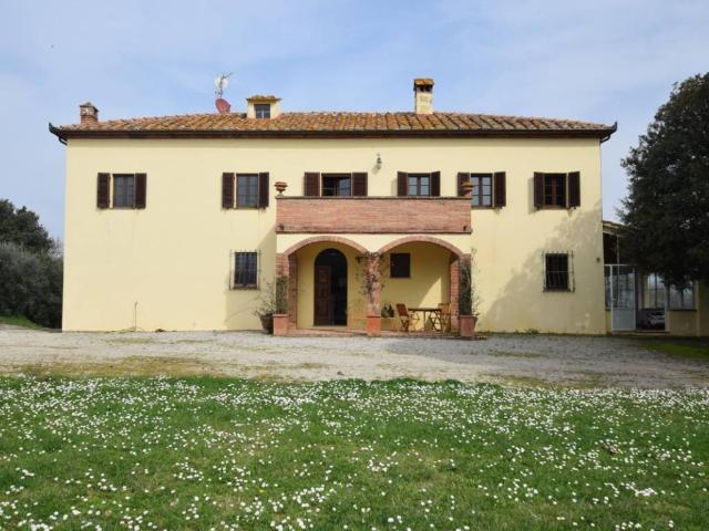 Rustico in vendita a Abbadia Di Montepulciano, Toscana