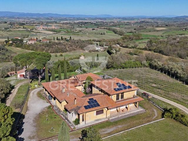 Rustico in vendita a Abbadia Di Montepulciano, Toscana