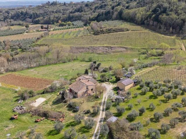Rustico in vendita a Abbadia Di Montepulciano, Toscana
