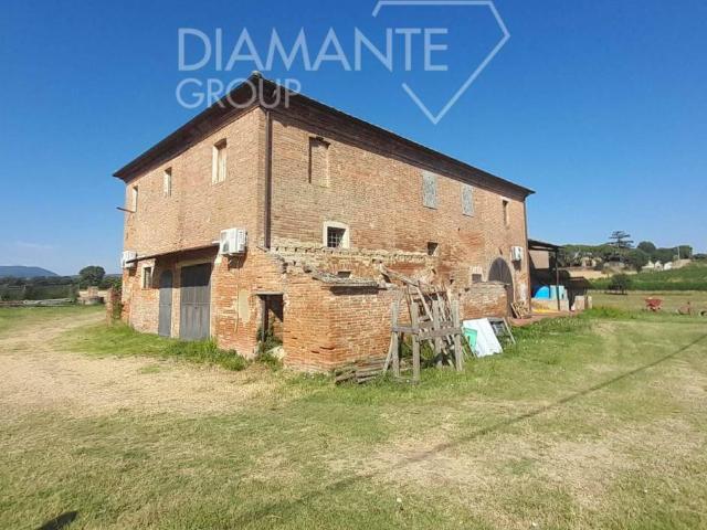 Rustico in vendita a Abbadia Di Montepulciano, Toscana