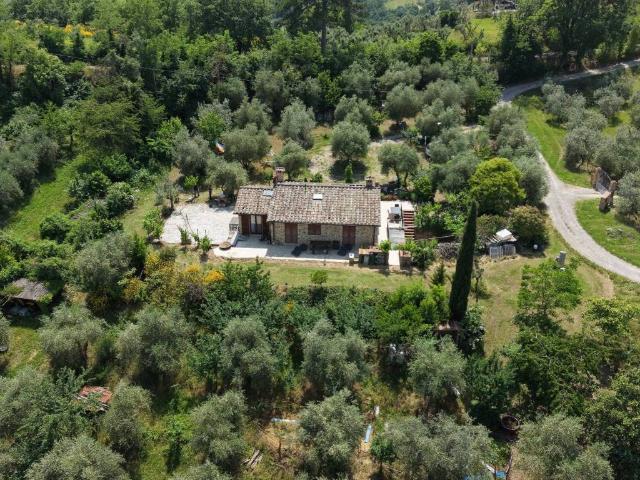 Rustico in vendita a Abbadia Di Montepulciano, Toscana