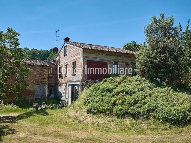 Rustico in vendita a Abbadia Di Montepulciano, Toscana