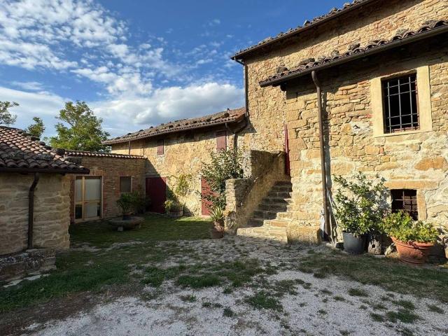Rustico in vendita a Unione dei comuni Savena-Idice, Monterenzio