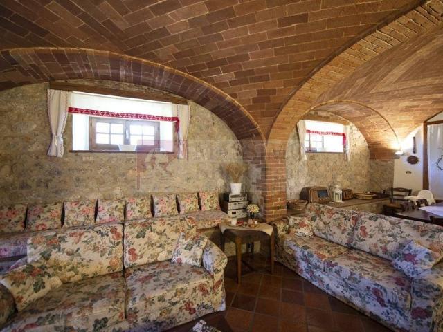 Rustico in vendita a Monteriggioni, Siena