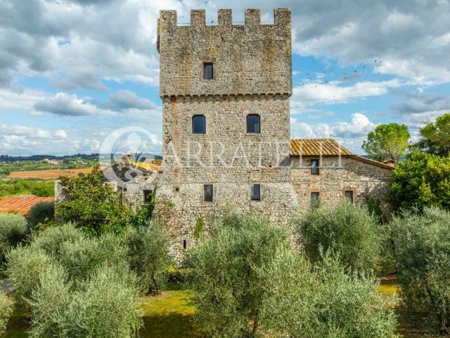 Rustico in vendita a Monteriggioni, Toscana