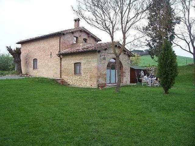 Rustico in vendita a Monteroni D'arbia, Toscana