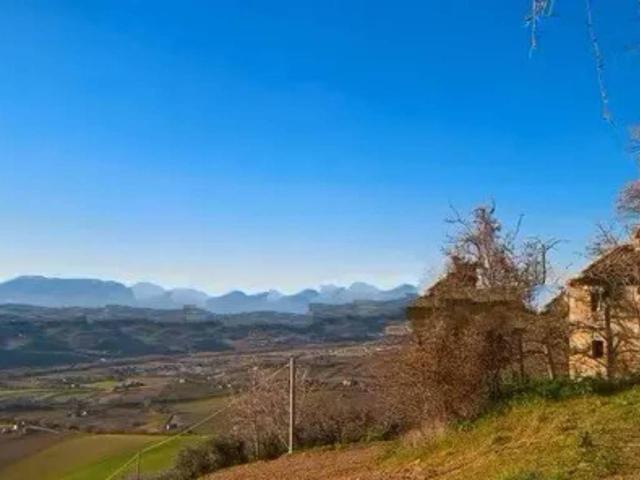 Rustico in vendita a Marche, Fermo