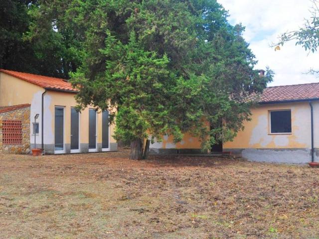 Rustico in vendita a Montescudaio, Toscana