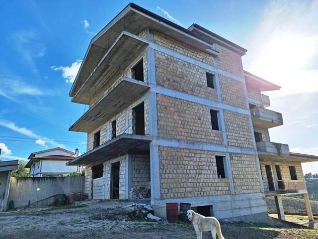 Rustico in vendita a Montesilvano, Abruzzo
