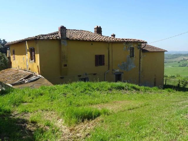 Rustico in vendita a Unione dei Comuni Circondario dell'Empolese Valdelsa, Montelupo Fiorentino