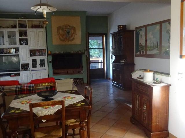 Rustico in vendita a Unione dei Comuni Circondario dell'Empolese Valdelsa, Montespertoli