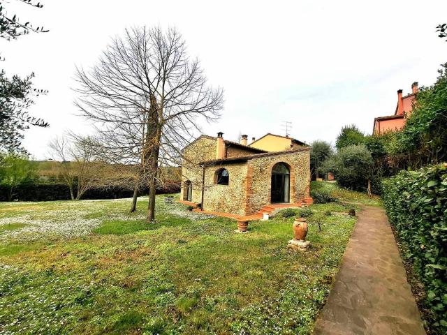 Rustico in vendita a Unione dei Comuni Circondario dell'Empolese Valdelsa, Montespertoli