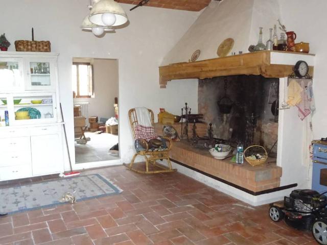 Rustico in vendita a Unione dei Comuni Circondario dell'Empolese Valdelsa, Montespertoli