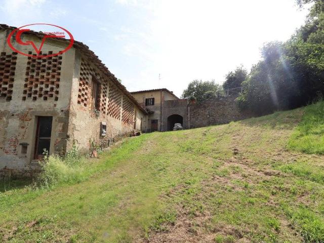 Rustico in vendita a Montevarchi, Toscana