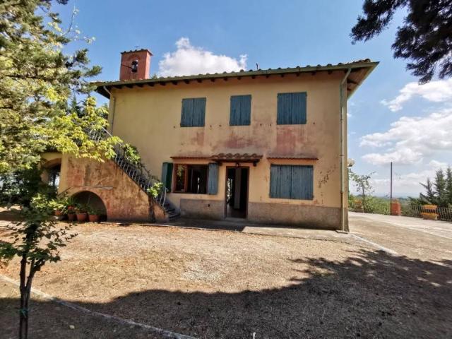 Rustico in vendita a Montevarchi, Toscana