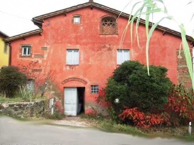 Rustico in vendita a Montevarchi, Toscana