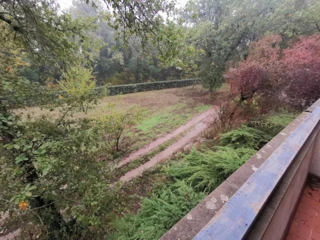 Rustico in vendita a Montevarchi, Toscana