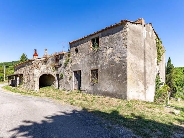 Rustico in vendita a Monteverdi Marittimo, Toscana