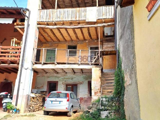 Rustico in vendita a Comunità montana del Sebino bresciano, Monticelli Brusati