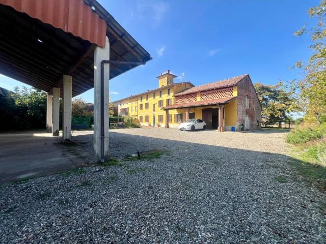 Rustico in vendita a Bosco Soncina, Monticelli Pavese