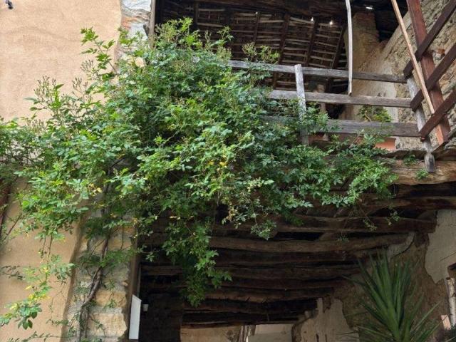 Rustico in vendita a Monticello, Lombardia