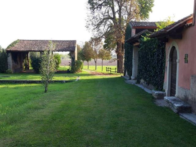 Rustico in vendita a Montichiari, Lombardia