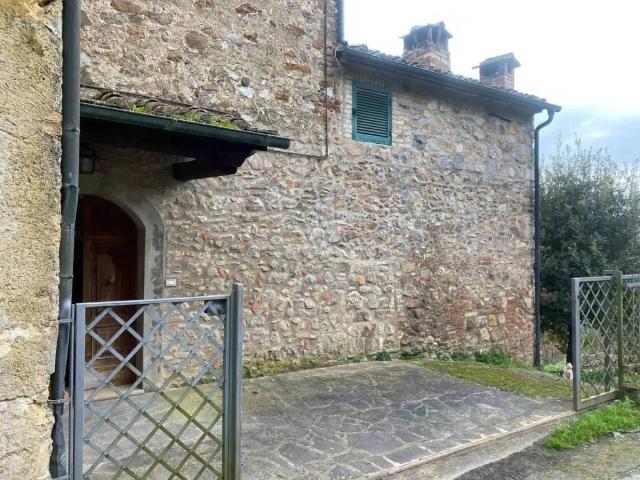 Rustico in vendita a Monticiano, Toscana