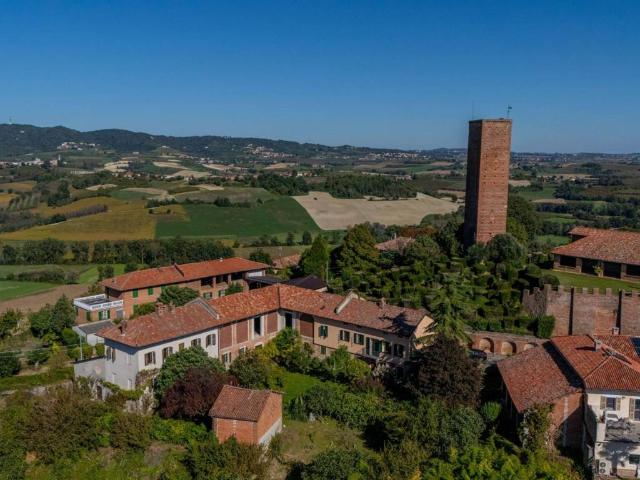 Rustico in vendita a Piemonte, Asti