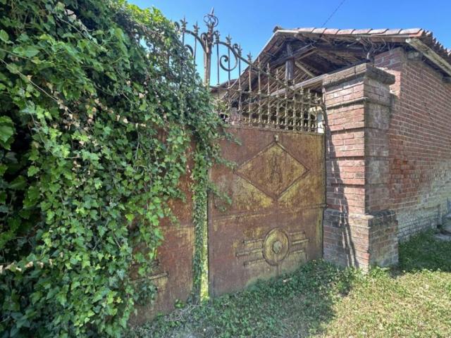 Rustico in vendita a Piemonte, Asti