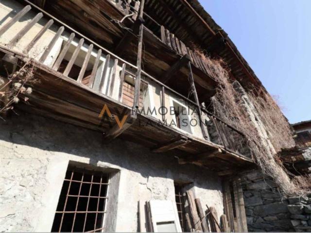 Rustico in vendita a Montjovet, Aosta