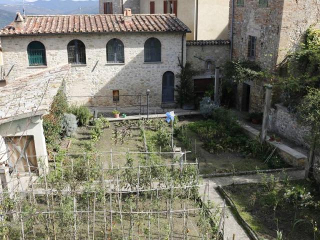 Rustico in vendita a Montone, Umbria