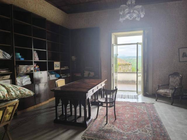 Rustico in vendita a Montoro, Campania