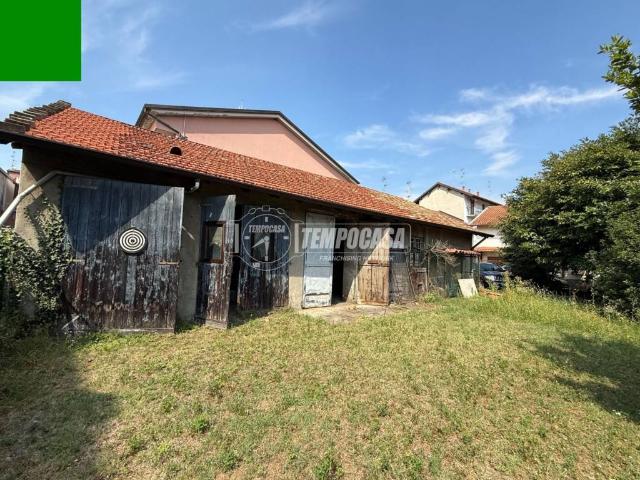 Rustico in vendita a Sant'Albino, Monza
