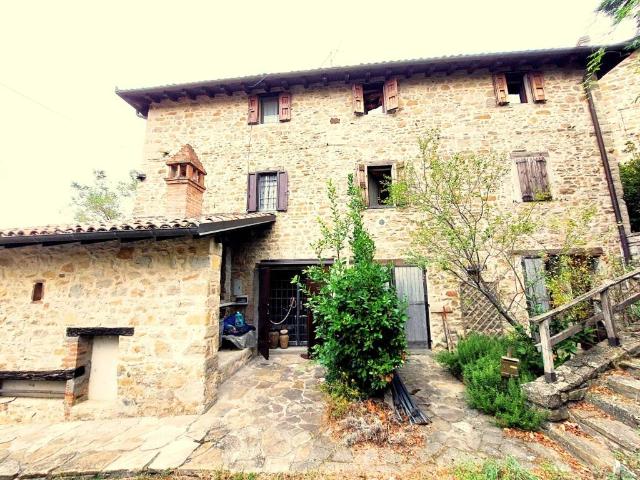 Rustico in vendita a Unione dell'Appennino Bolognese, Monzuno