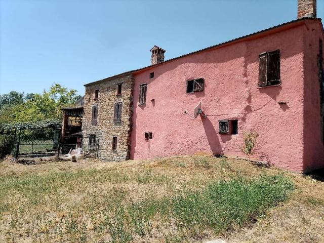 Rustico in vendita a Pedina, Morfasso